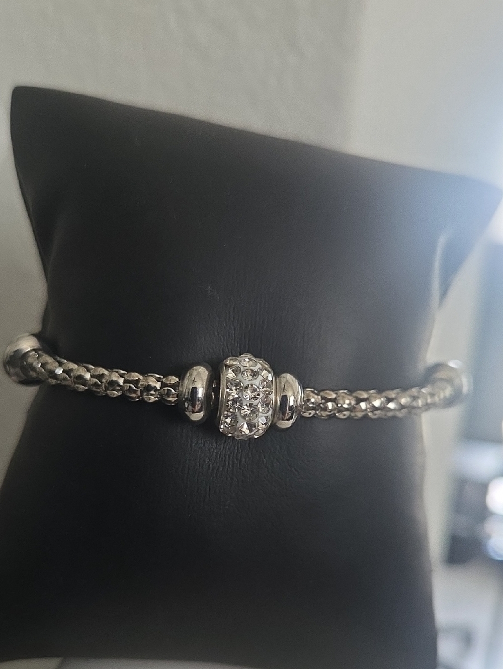 Paparazzi Downtown Decoupage White Bracelet NWT
